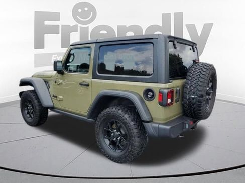Used 2025 Jeep Wrangler Sport AWD/4WD image 3