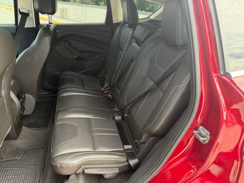 Used 2013 Ford Escape Titanium w/ Parking Technology Pkg AWD/4WD image 25