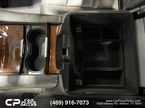 Used 2020 Cadillac Escalade ESV Luxury RWD image 42