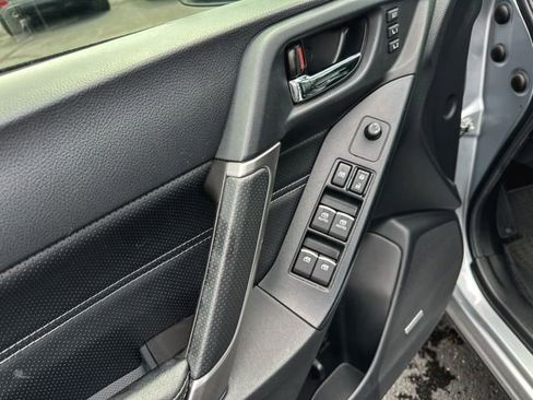 Used 2017 Subaru Forester 2.0XT Touring AWD/4WD image 15