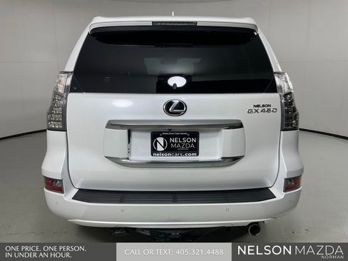 Used 2021 Lexus GX 460 Premium w/ Premium Package AWD/4WD image 7