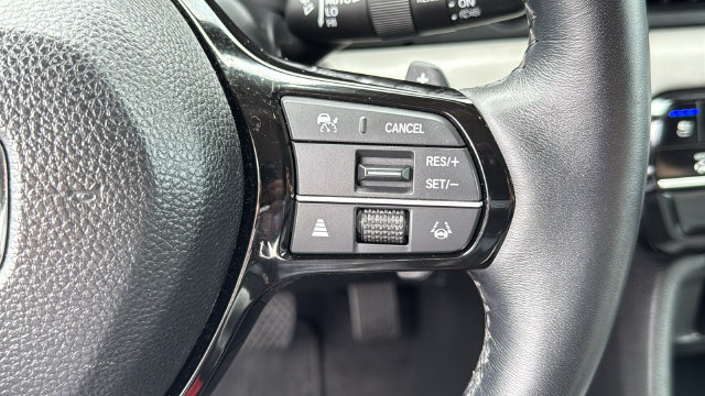 Used 2023 Honda Pilot Elite image 14