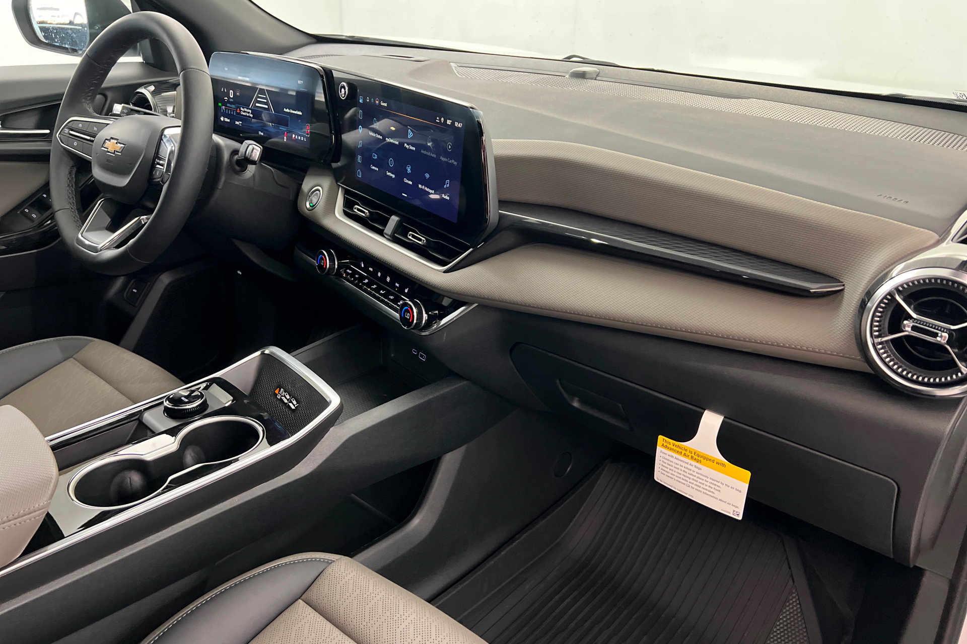 New 2027 Chevrolet Equinox LT w/ Convenience Package II AWD/4WD image 26