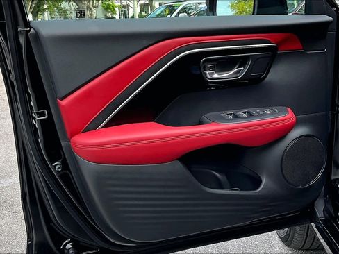 Certified 2025 Acura ADX A-Spec image 25