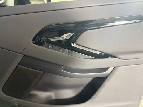 New 2026 Land Rover Range Rover Evoque S image 31