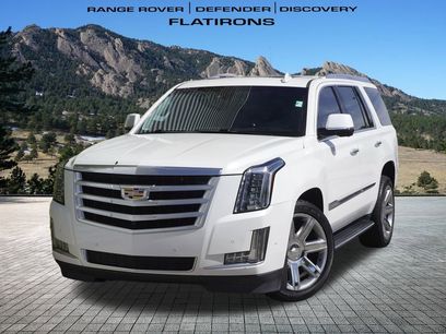 Used 2017 Cadillac Escalade Luxury