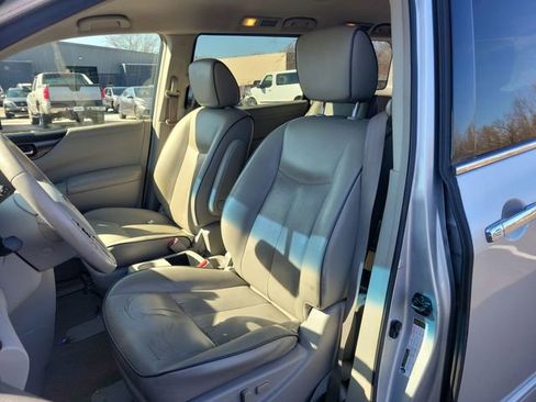 Used 2016 Nissan Quest SL w/ Value Cargo Package image 20