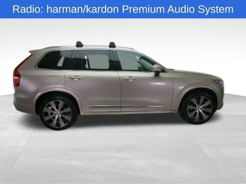 Used 2023 Volvo XC90 B6 Ultimate w/ Lounge Package image 7