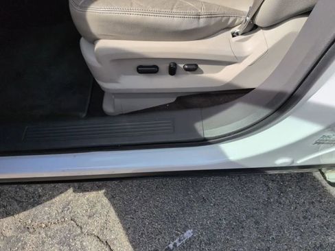 Used 2014 Ford Edge SEL w/ Equipment Group 205A image 30