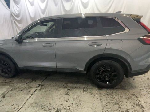 Used 2023 Honda CR-V LX image 13