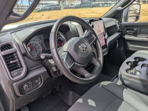 New 2025 RAM 2500 Tradesman AWD/4WD image 3
