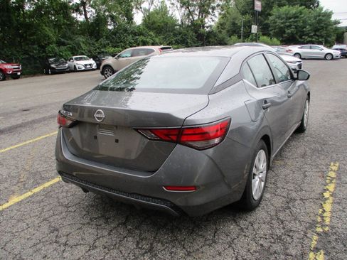 Used 2024 Nissan Sentra S FWD image 3