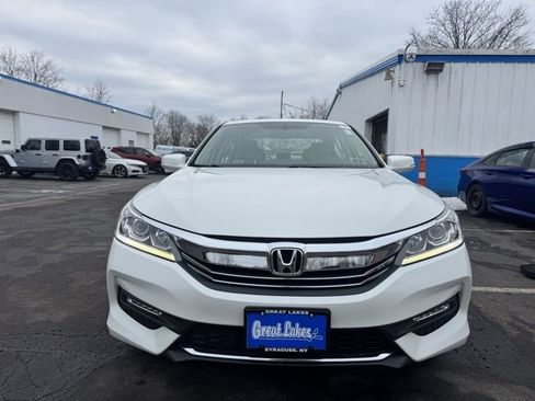 Used 2016 Honda Accord EX-L image 6