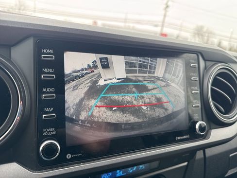 Used 2021 Toyota Tacoma TRD Sport image 22