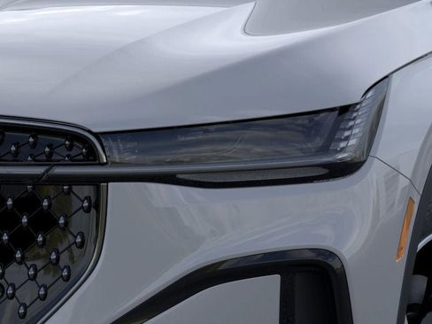 New 2026 Lincoln Nautilus Premier w/ Jet Appearance Package image 18