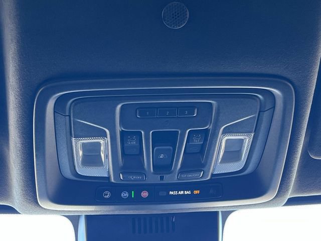 Certified 2025 GMC Sierra 1500 Denali Ultimate AWD/4WD image 38