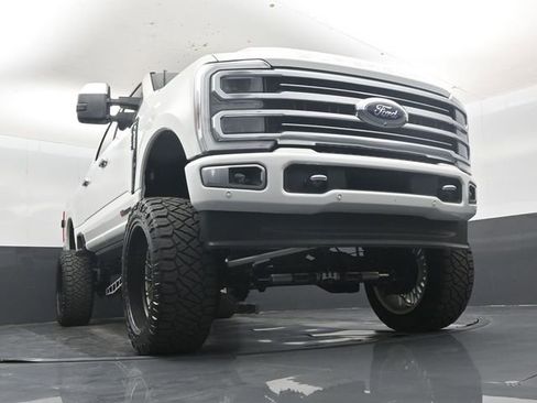 Used 2024 Ford F250 Limited w/ FX4 Off-Road Package AWD/4WD image 45