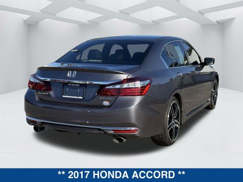 Used 2017 Honda Accord Sport image 4