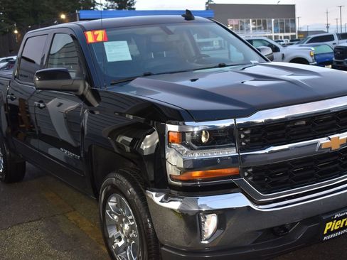 Used 2017 Chevrolet Silverado 1500 LT w/ All Star Edition image 4