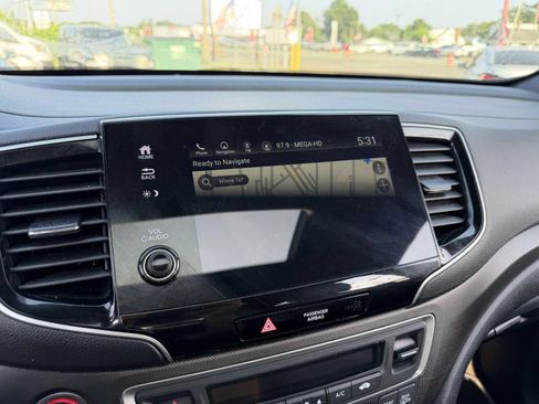 Used 2022 Honda Pilot TrailSport image 28