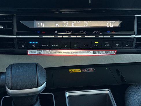 Certified 2026 Toyota Sienna Limited FWD image 22