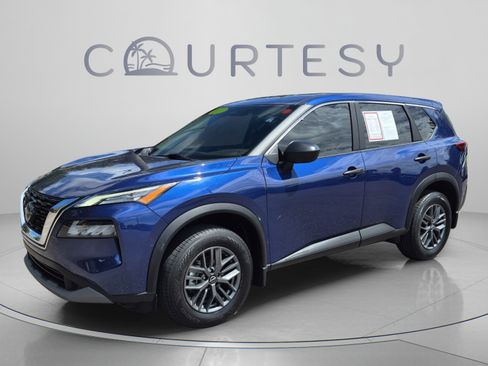 Certified 2023 Nissan Rogue S FWD image 1