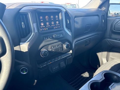 Used 2022 Chevrolet Silverado 1500 Custom image 22