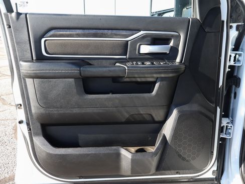 Used 2024 RAM 2500 Big Horn image 16