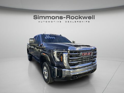 New 2026 GMC Sierra 2500 SLE w/ SLE Value Package; AWD/4WD image 5