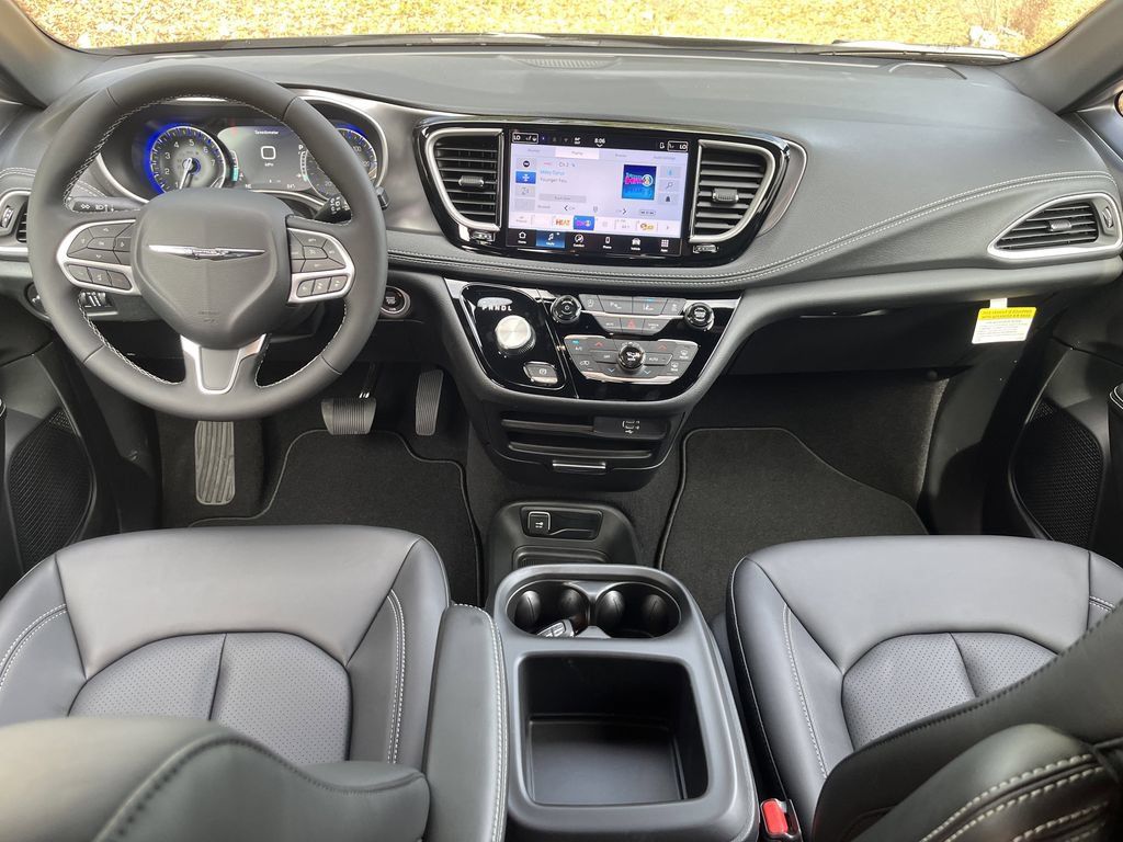New 2026 Chrysler Pacifica Select FWD image 12