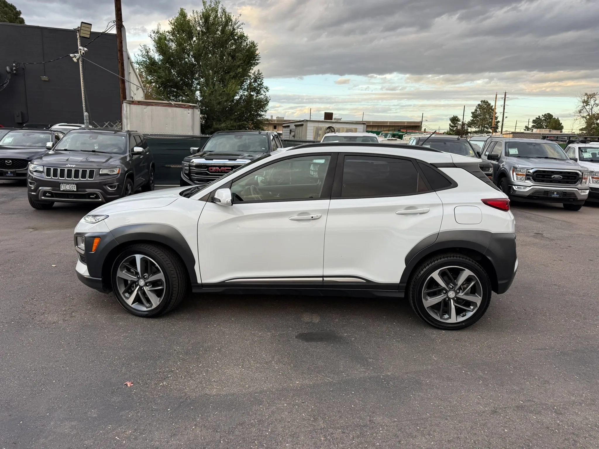 Used 2018 Hyundai Kona Limited AWD/4WD image 5