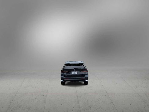 New 2026 BMW X1 xDrive28i w/ Technology Package AWD/4WD image 7