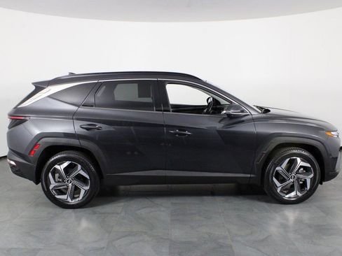 Certified 2022 Hyundai Tucson Limited image 12