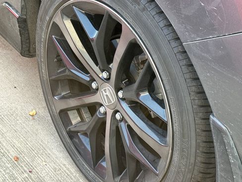 Used 2020 Honda Civic Sport image 8