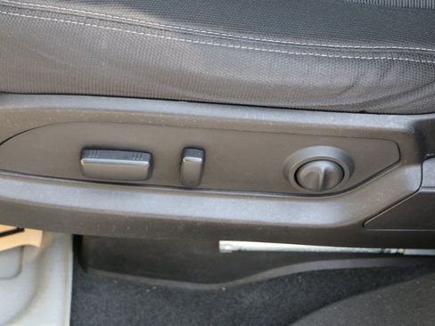 Used 2016 Chevrolet Traverse LT FWD image 22
