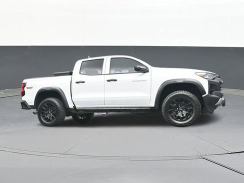Used 2024 Chevrolet Colorado Trail Boss w/ Technology Package AWD/4WD image 55