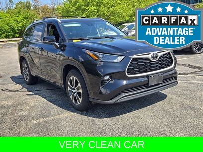Used 2024 Toyota Highlander XLE