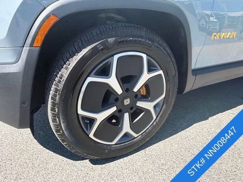 Used 2022 Rivian R1T Adventure AWD/4WD image 4