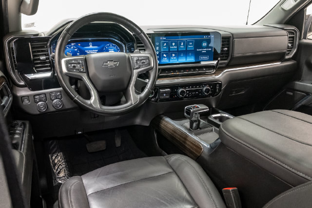 Used 2024 Chevrolet Silverado 1500 RST w/ RST All Star Premium Package AWD/4WD image 7