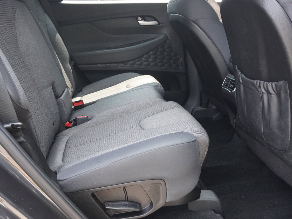 Used 2023 Hyundai Santa Fe SE AWD/4WD image 32