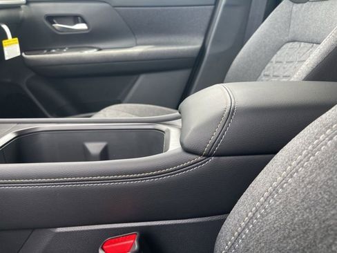 New 2026 Nissan Kicks SV w/ Interior Electronics Package image 11