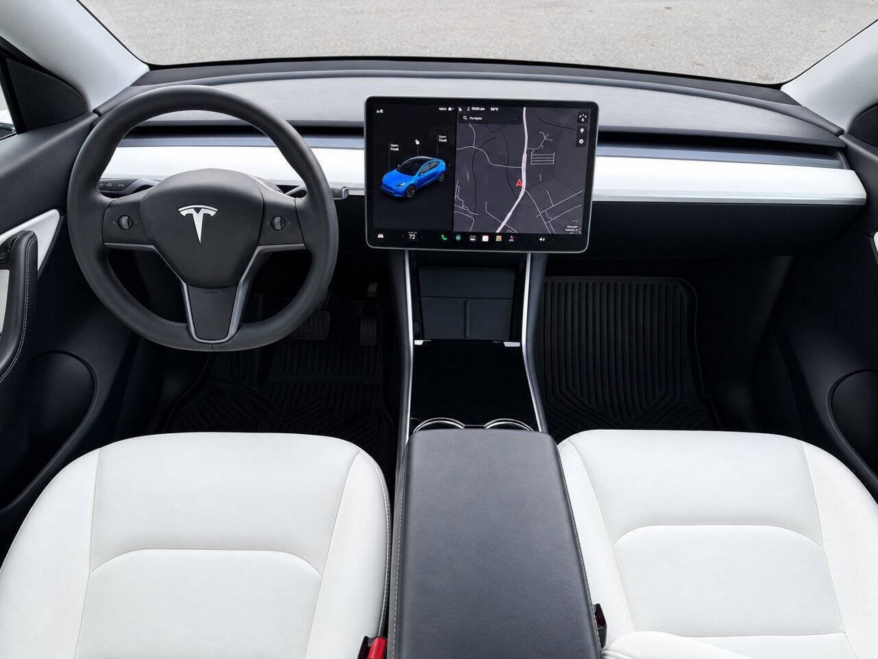 Used 2021 Tesla Model Y Long Range AWD/4WD image 17