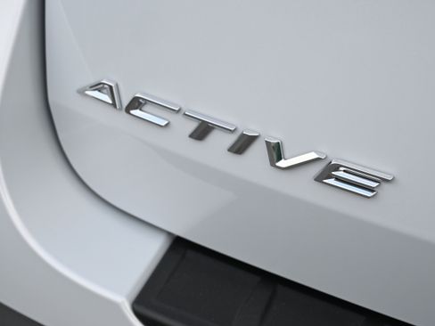 New 2026 Ford Explorer Active w/ Active Comfort Package image 7