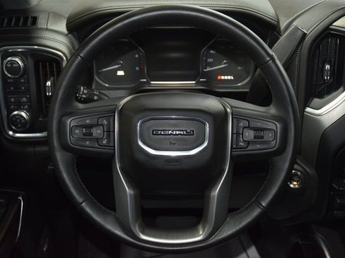 Used 2021 GMC Sierra 3500 Denali w/ Denali Ultimate Package image 37