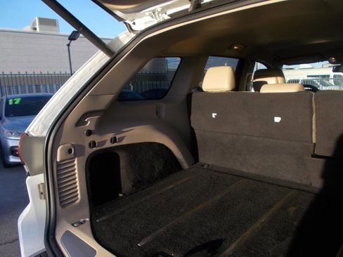 Used 2015 Jeep Grand Cherokee Limited w/ Trailer Tow Group IV image 15