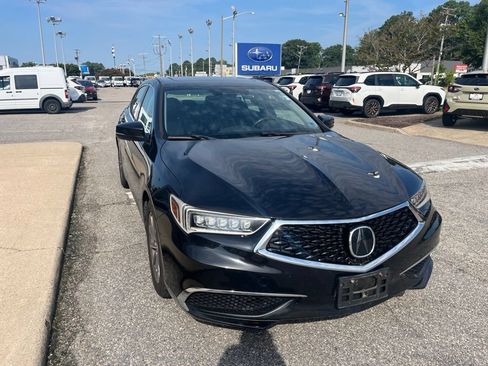 Used 2020 Acura TLX FWD image 2