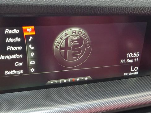 Used 2018 Alfa Romeo Stelvio Ti Sport AWD/4WD image 26