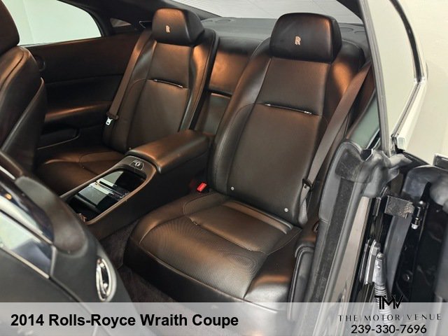 Used 2014 Rolls-Royce Wraith RWD image 22