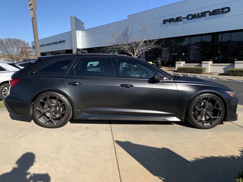 Used 2024 Audi RS 6 performance image 11