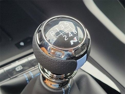 New 2025 Hyundai Elantra N image 13